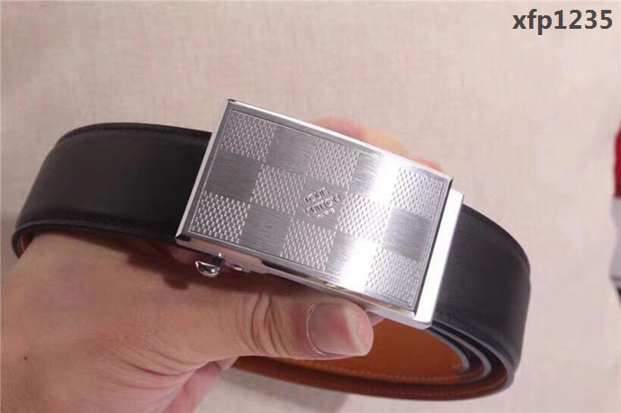 路易威登LV 雙面原版進口小牛皮16精鋼L格子扣 男士皮帶  xfp1235