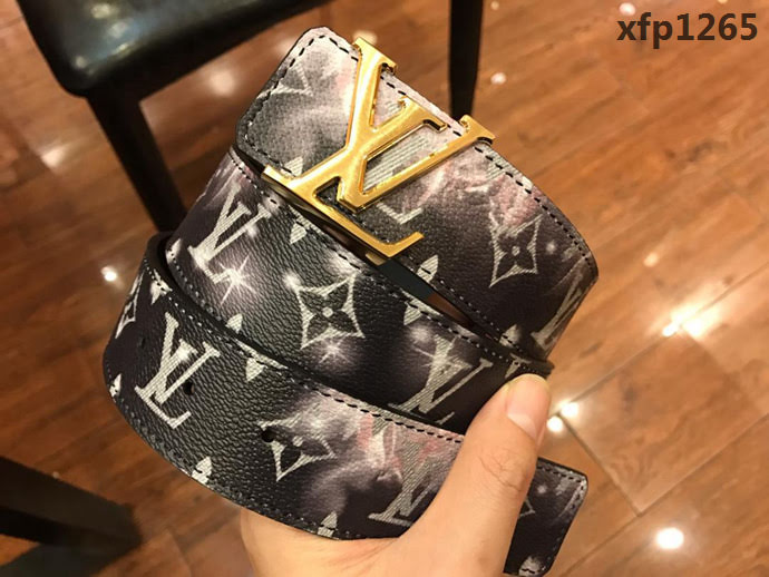 路易威登LV 2019春夏新款 頂級頭層牛皮 不銹鋼扣 男士皮帶  xfp1265