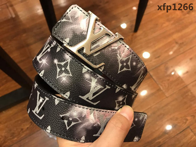 路易威登LV 2019春夏新款 頂級頭層牛皮 不銹鋼扣 男士皮帶  xfp1266
