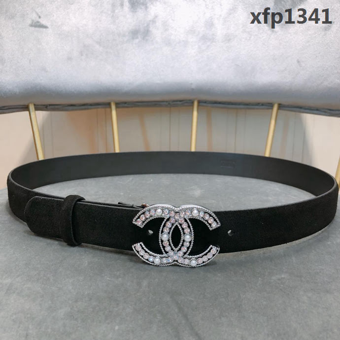 CHANEL香奈兒 19早春新款 明星劉雯同款 水鑽珍珠logo扣 絨面面料 女款皮帶  xfp1341