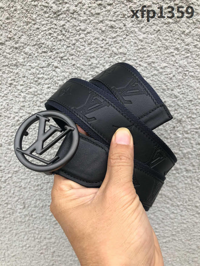 路易威登LV M0114T 本季新品 LV Circle腰帶 休閒時尚 男士皮帶  xfp1359