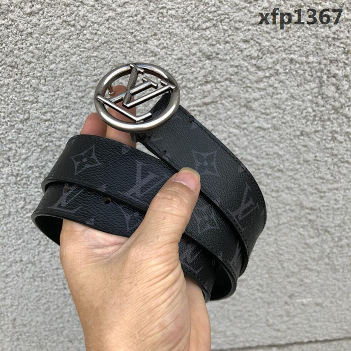 路易威登LV  M9932Q LVCIRCLE腰帶 飾有圓形LV logo 風格陽剛 時尚百搭款男士皮帶  xfp1367