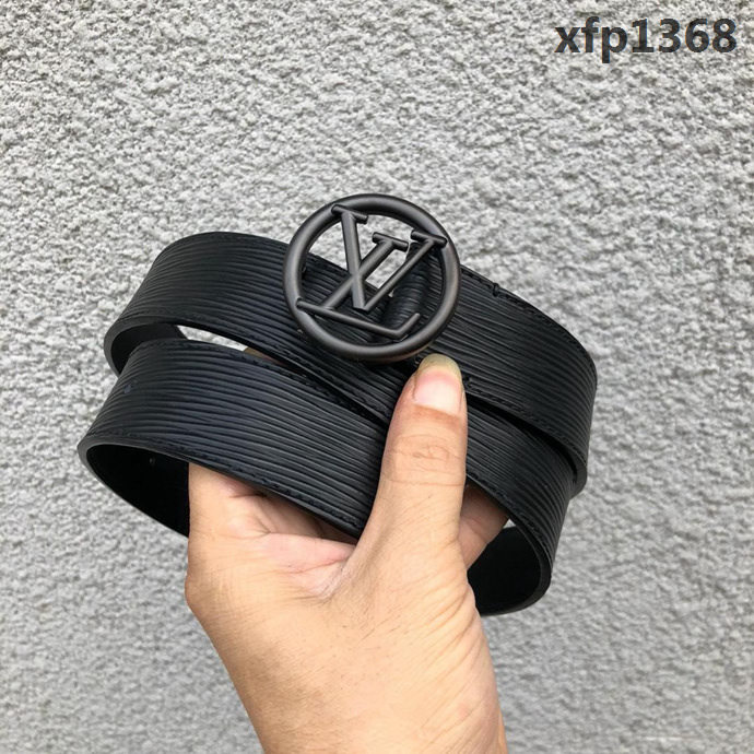 路易威登LV  M9932Q LVCIRCLE腰帶 飾有圓形LV logo 風格陽剛 時尚百搭款男士皮帶  xfp1368