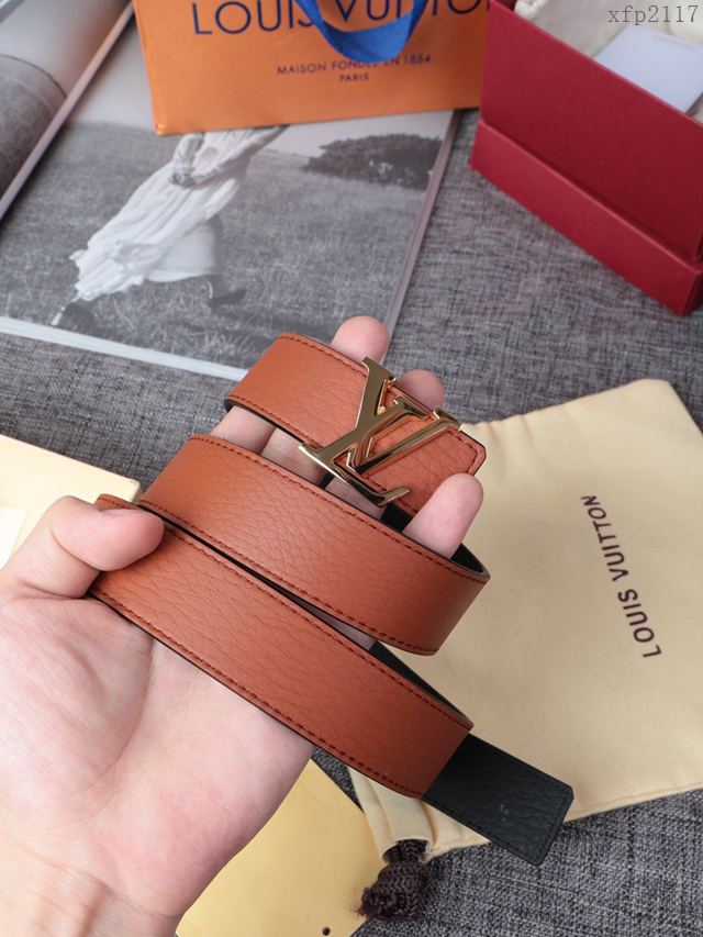 LV皮帶 經典LV腰帶系列 路易威登壓紋牛皮男士腰帶  xfp2117