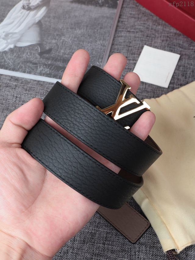 LV皮帶 經典LV腰帶系列 路易威登壓紋牛皮男士腰帶  xfp2118