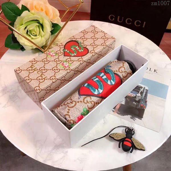 GUCCI古馳傘 新款 超輕 五折迷你口袋傘 超強防風 阻擋紫外線 防曬晴雨傘  zm1007