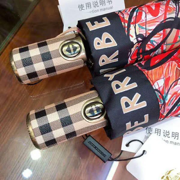 BURBERRY巴寶莉傘 專櫃夏季新款 全自動折疊晴雨傘 田園花卉圖案 防曬隔熱 防紫外線  zm1034