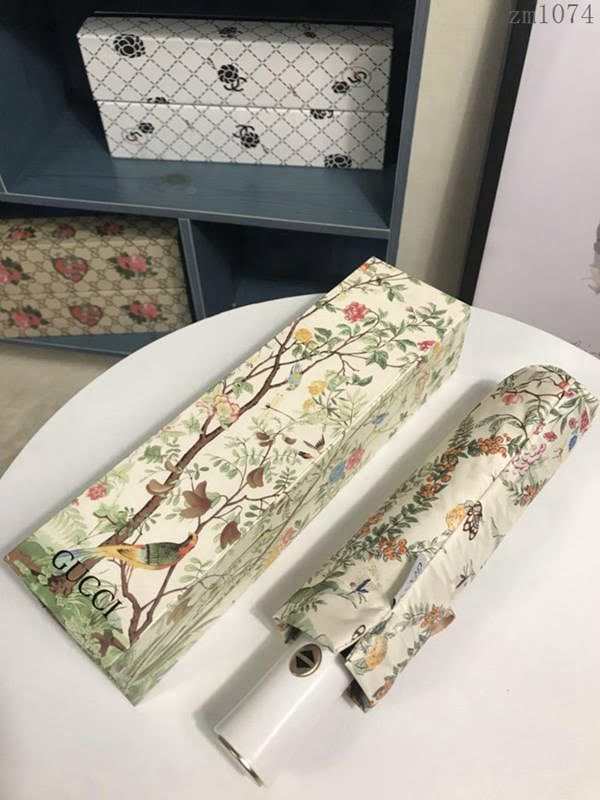 GUCCI古馳傘 時尚單品 抽象字母 驚豔款 亞太專櫃最新款 全自動UV晴雨傘 防曬隔熱 防紫外線  zm1074