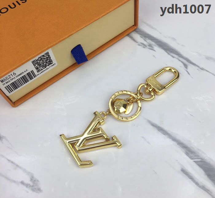 路易威登LV 頂級原單M65216 LV Facettes 鑰匙扣和包飾 彈簧扣刻有路易威登品牌標識 鑰匙環  ydh1007