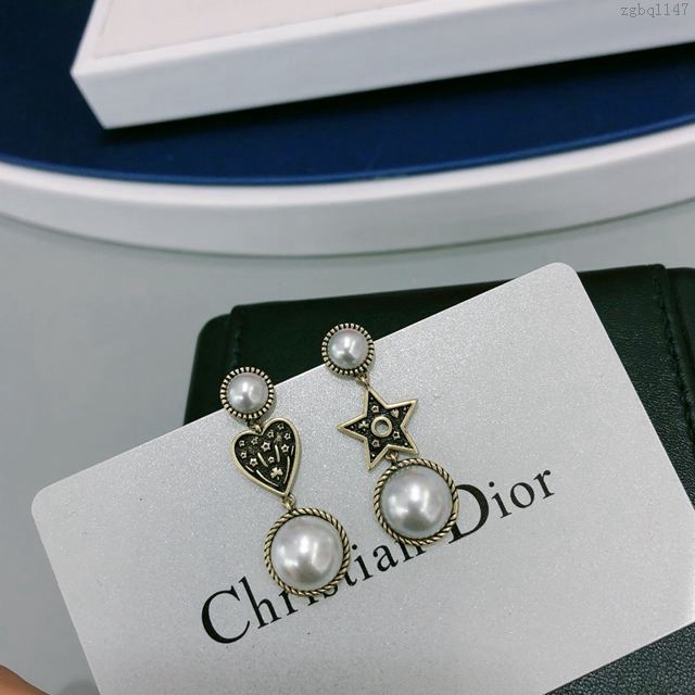 DIOR飾品 DIOR19年新款 迪奧心形做舊古銅色耳釘  zgbq1147