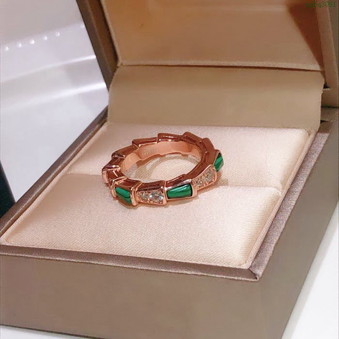 Bvlgari飾品 寶格麗全新Serpenti Viper戒指系列 925純銀鍍金男女戒指  zgbq3091