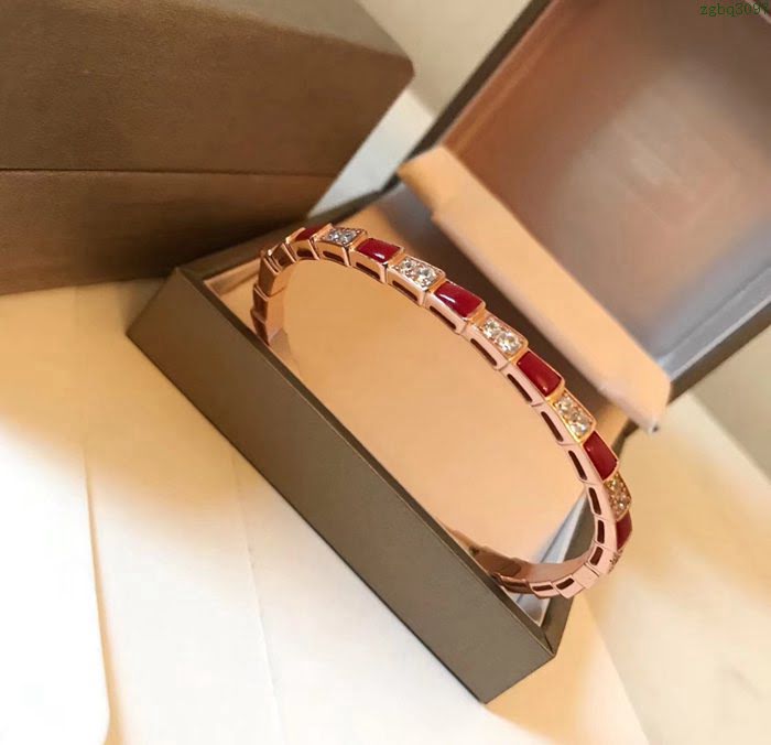 Bvlgari飾品 寶格麗天然紅瑪瑙手鐲 高端925純銀加厚鍍金 寶格麗蛇手鐲  zgbq3097