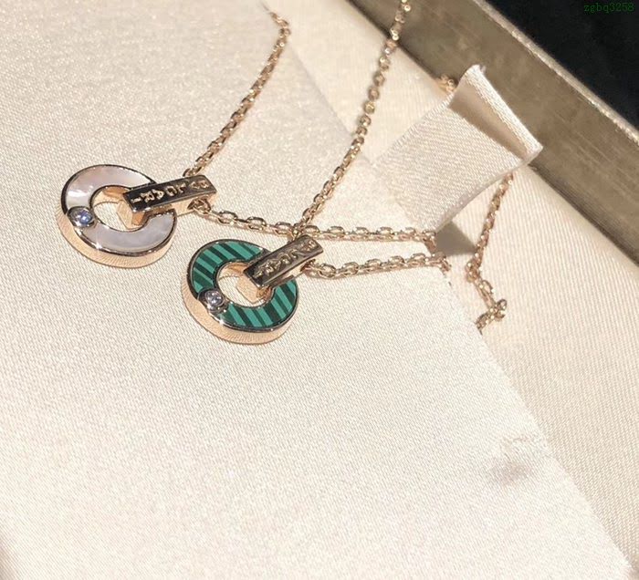 Bvlgari飾品 寶格麗最新圓盤字母項鏈 s925純銀材質 玫瑰金色 天然白貝 孔雀綠  zgbq3258