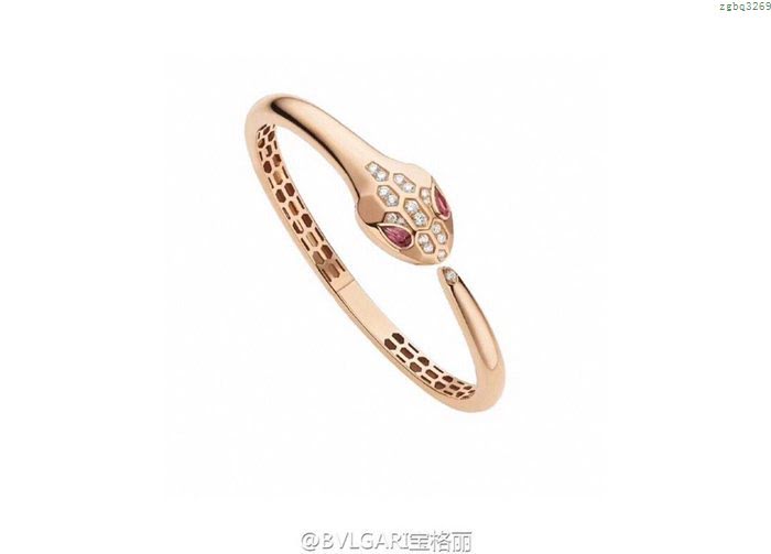 Bvlgari飾品 寶格麗蛇寶石手鐲 Bvlgari經典手鐲  zgbq3269