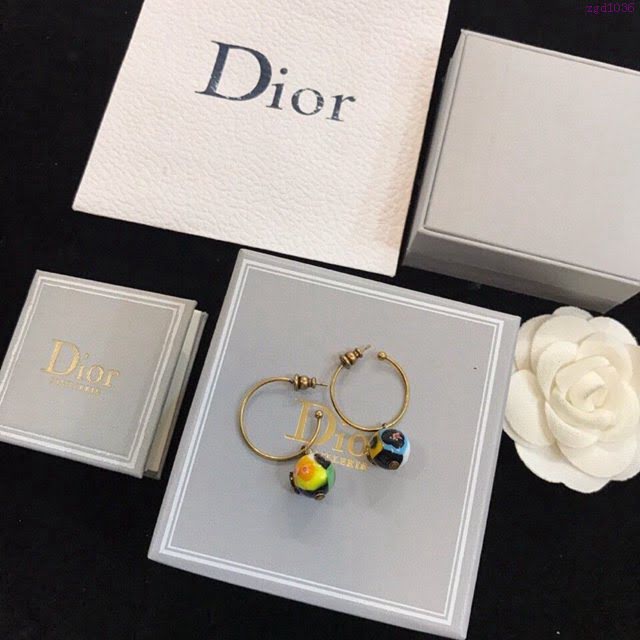 Dior飾品 迪奧經典熱銷款耳釘 時尚經典 珍珠耳環  zgd1036