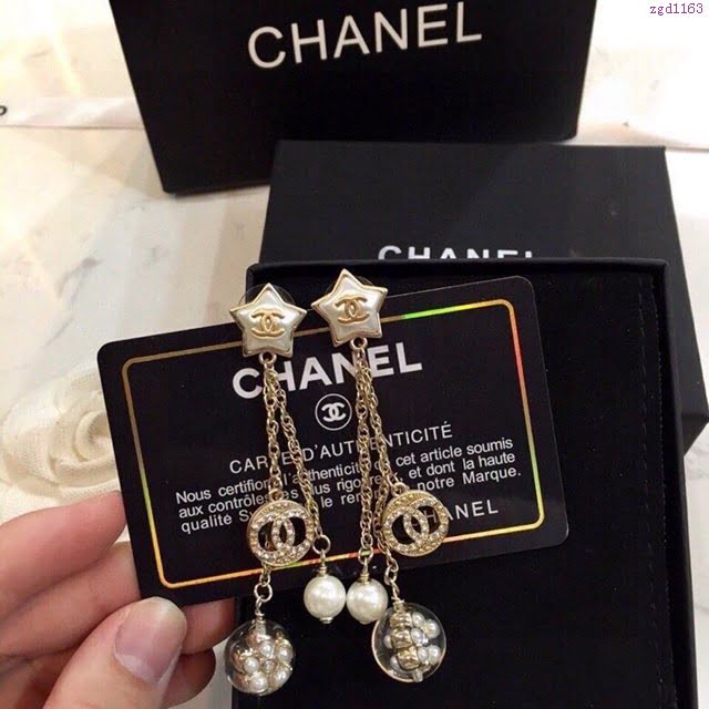 Dior飾品 迪奧經典熱銷款星星CD耳釘  zgd1163