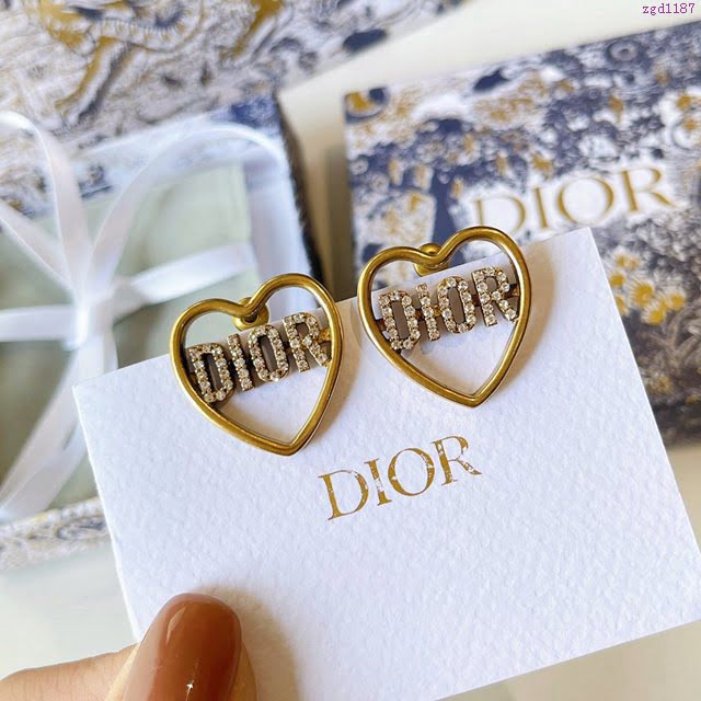 Dior飾品 迪奧經典熱銷款愛心滿鑽耳釘耳環  zgd1187