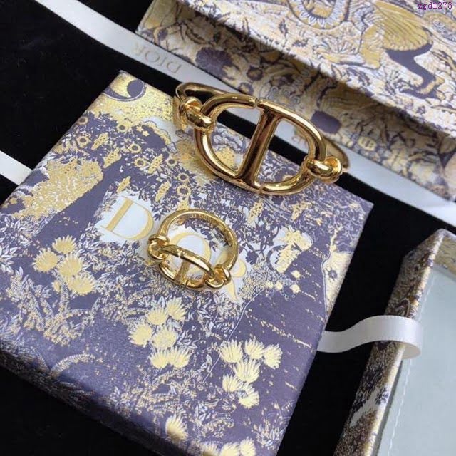Dior飾品 迪奧經典熱銷新款開口手鐲  zgd1273