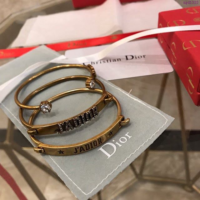 Dior飾品 迪奧經典熱銷款JADIOR手鐲 Dior情侶款手環  zgd1333