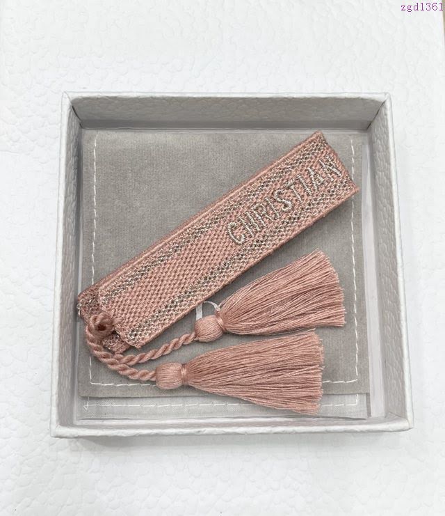 Dior飾品 迪奧經典熱銷款編織伸縮流蘇手繩 手環  zgd1361
