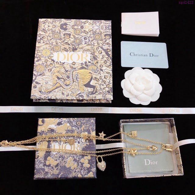 Dior飾品 迪奧經典熱銷款星星桃心四葉草雙層項鏈  zgd1422