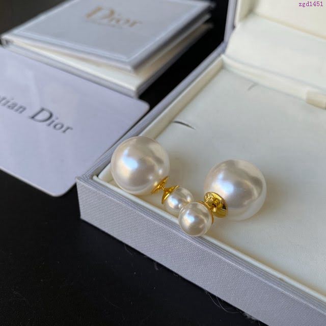Dior飾品 迪奧經典熱銷款CD大小珍珠耳釘耳環  zgd1451