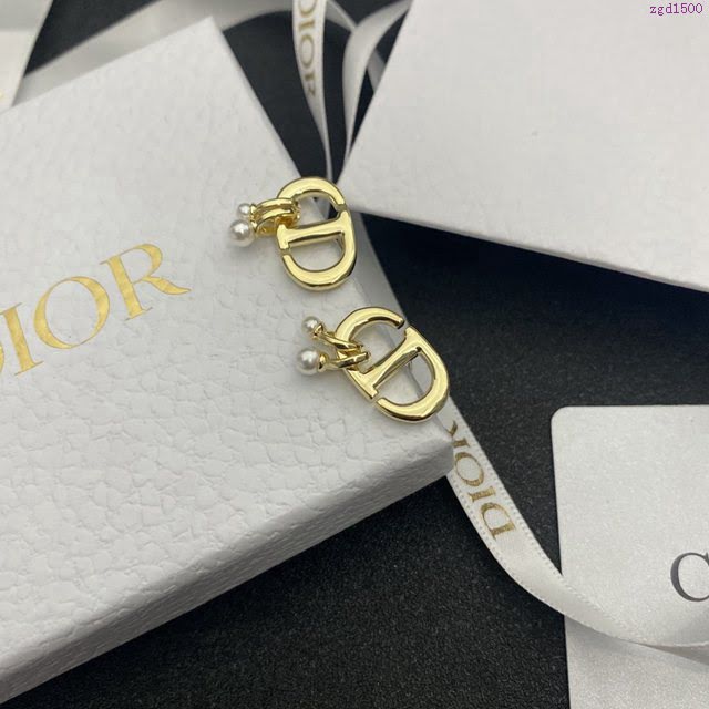 Dior飾品 迪奧經典熱銷款CD字母金色吊墜鑲嵌珍珠耳環耳釘  zgd1500
