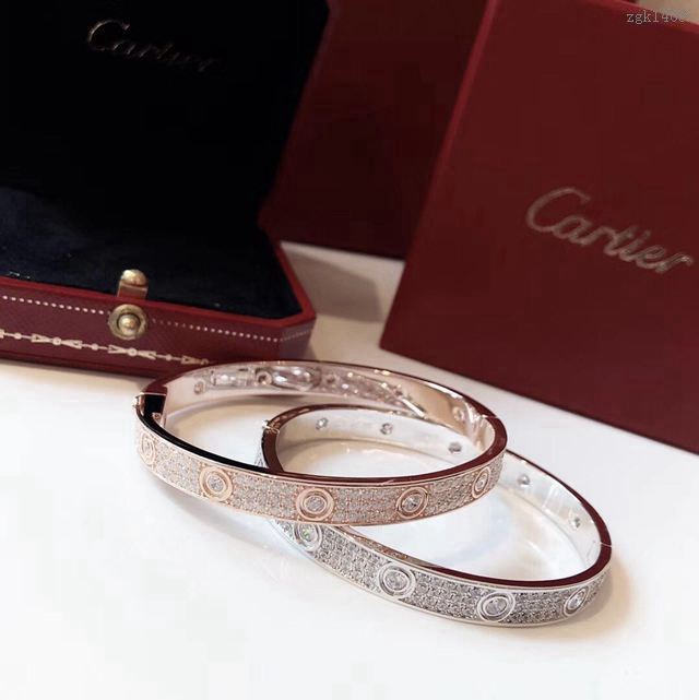 Cartier首飾 卡地亞LOVE系列 全滿鑽滿天星手鐲 高端s925純銀微鑲嵌  zgk1403