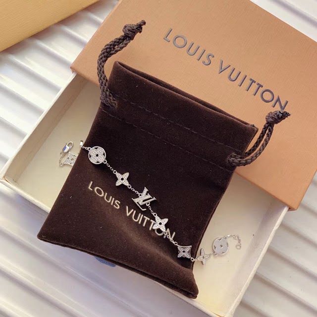 Louis Vuitton純銀飾品 路易威登九花可調節手鏈 LV925字母手環  zglv1847