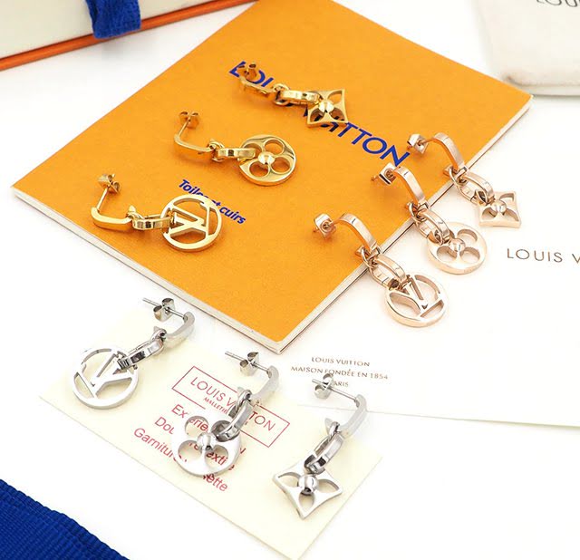 Louis Vuitton新款飾品 路易威登Crazy in Lock耳環套裝 LV字母耳釘耳吊  zglv1959