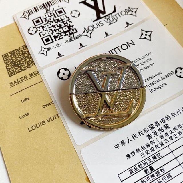 Louis Vuitton新款飾品 路易威登大氣字母胸針 LV圓形拼接字母胸花胸針  zglv2195