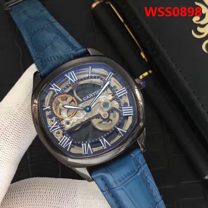 CARTIER卡地亞 精緻鏤空 真皮錶帶男士腕表 WSS0898