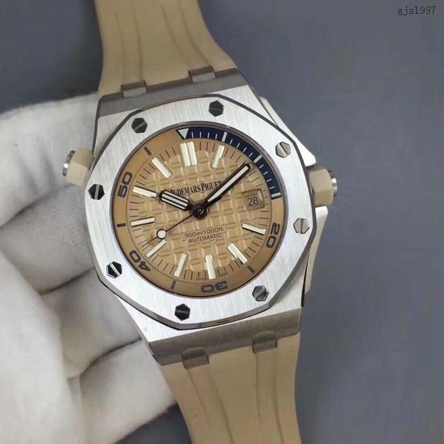 愛彼複刻男士腕表 Audemars Piguet BF大廠皇家橡樹離岸型15703系列男表  gjs1997