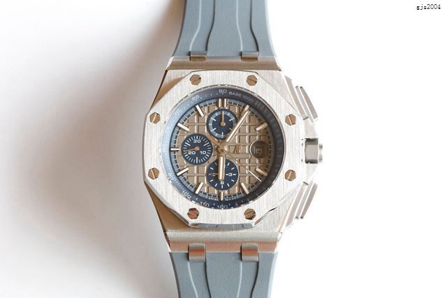 愛彼Audemars Piguet系列 皇家橡樹離岸型限量多功能機械腕表  gjs2004