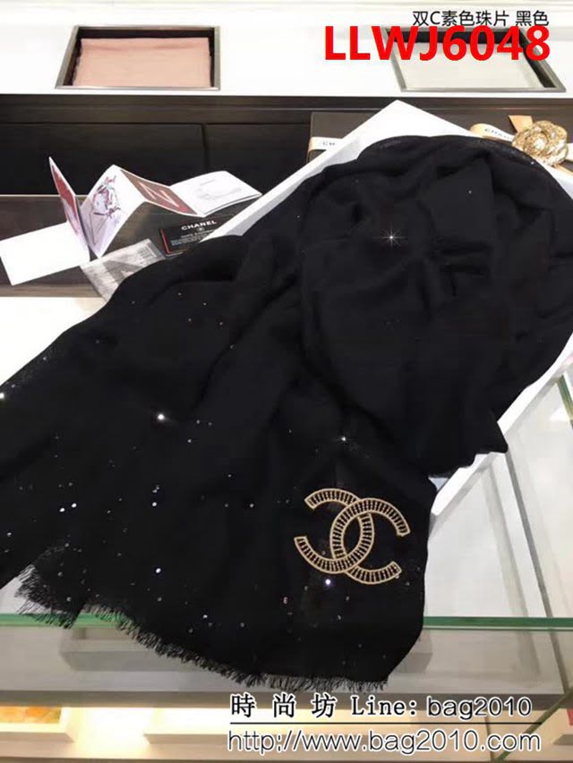 CHANEL香奈兒蓬鬆加厚款 雙C素色珠片羊絨長圍巾 LLWJ6048
