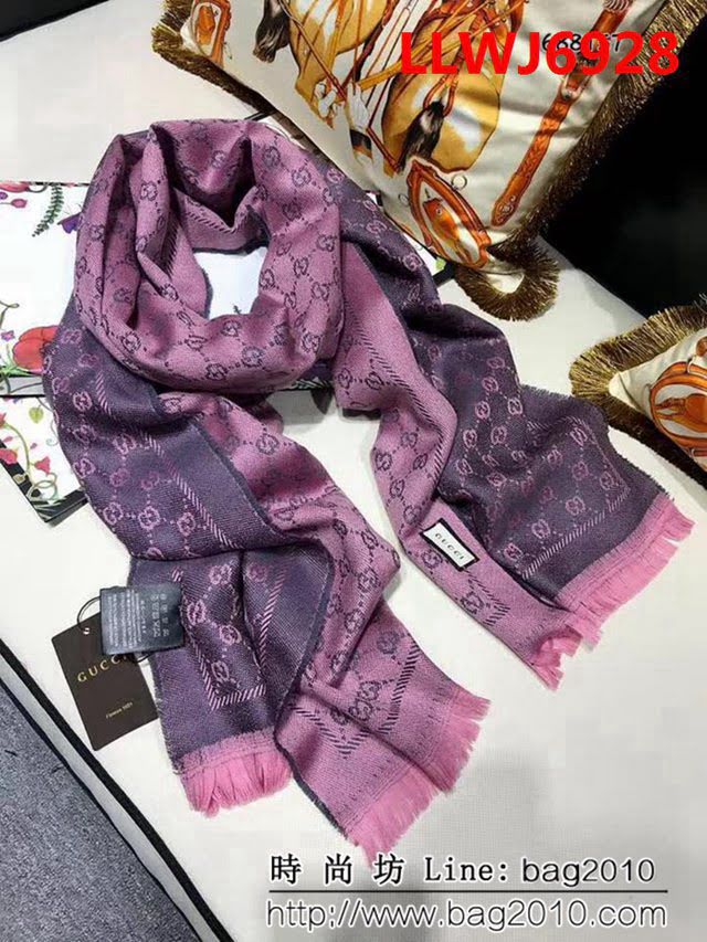 GUCCI古馳經典款 官網16年最新GG羊毛提花系列長圍巾 688156 LLWJ6928