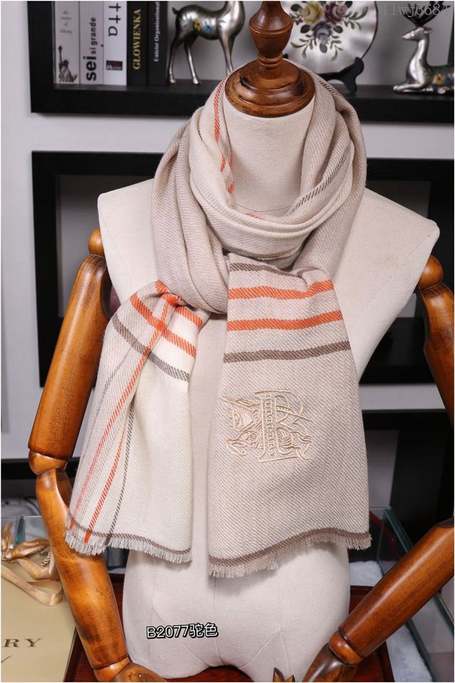 Burberry圍巾 2019專櫃最新款 巴寶莉頂級進口羊絨長巾 Burberry女款大圍巾  llwj6684