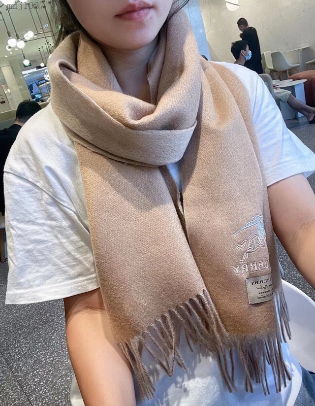 Burberry外貿出口尾單羊羔絨格紋雙面圍巾 巴寶莉2021經典巴格雙面圍巾  mmj1087