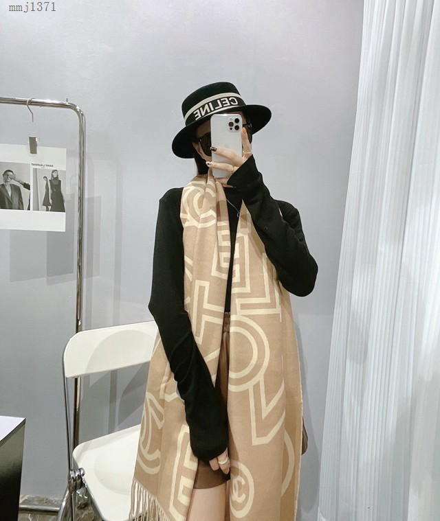 CHANEL專櫃新款女士圍巾 香奈兒年度最火爆單品爆款圍巾披肩  mmj1371