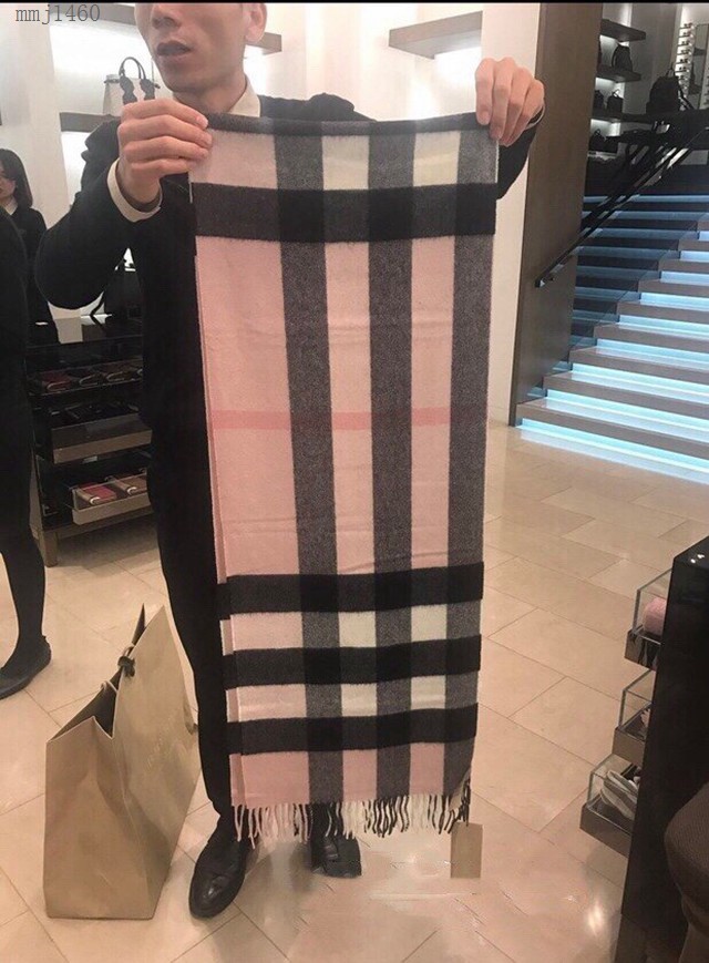 Burberry經典格紋羊絨圍巾 巴寶莉2021新款情侶款圍巾  mmj1460