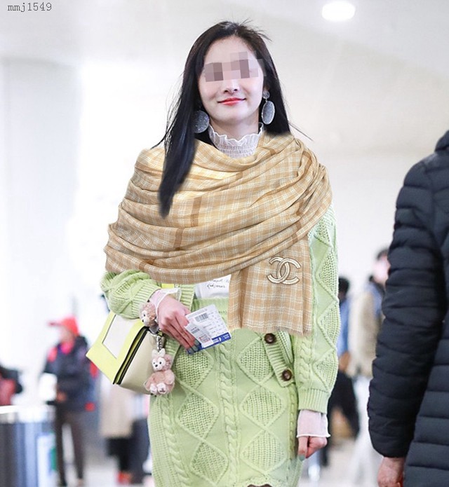 CHANEL專櫃2021新款女士圍巾 香奈兒格子羊絨披肩圍巾  mmj1549