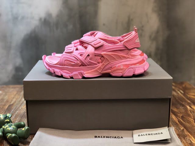 Balenciaga經典款男女鞋 巴黎世家頂級版本Track 4.0戶外概念復古老爹涼鞋 Balenciaga情侶款老爹鞋  hdbl1027