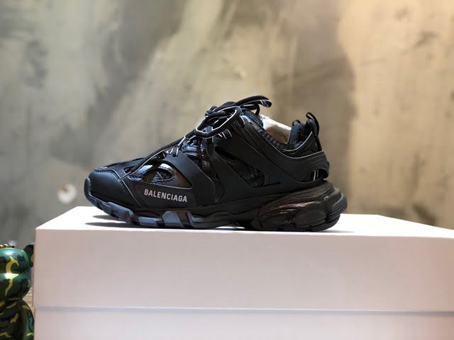 Balenciaga經典款男女鞋 巴黎世家頂級版本三代復古運動姥爺鞋 3代Triple-S 3.0 Balenciaga情侶款老爹鞋  hdbl1252