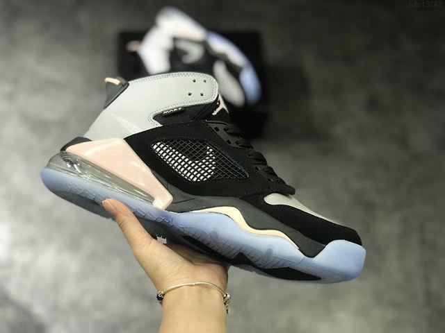 Nike男鞋 Nike Air Jordan Mars 270 耐克1：1氣墊籃球鞋 新配色男士運動休閒鞋  hdx13243