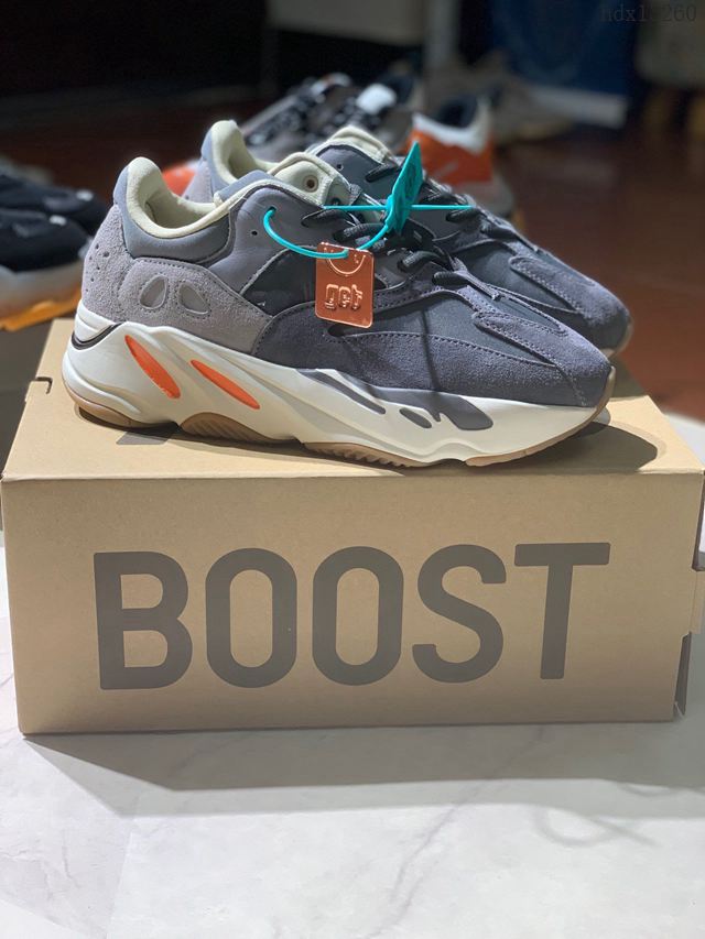 Adidas鞋 磁鐵 阿迪達斯真標巴斯夫真爆 侃爺椰子700 Adidas椰子鞋 男女同款  hdx13260