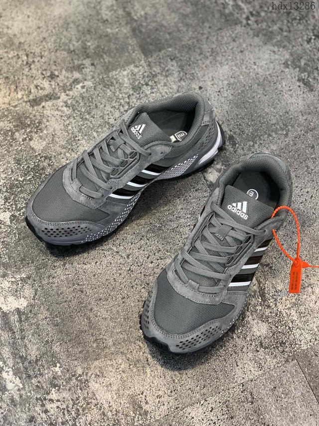 Adidas鞋 阿迪達斯秋冬新品 馬拉松 豬巴加厚網 休閒運動慢跑鞋 男女同款  hdx13286
