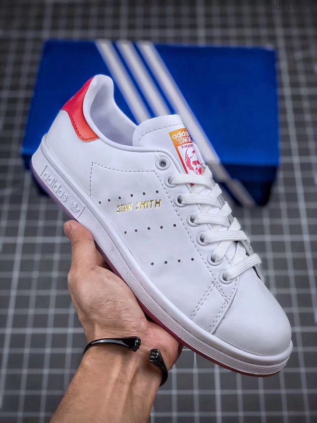 Adidas白鞋 EG8133 漸變水晶 阿迪達斯休閒板鞋 男女同款  hdx13298
