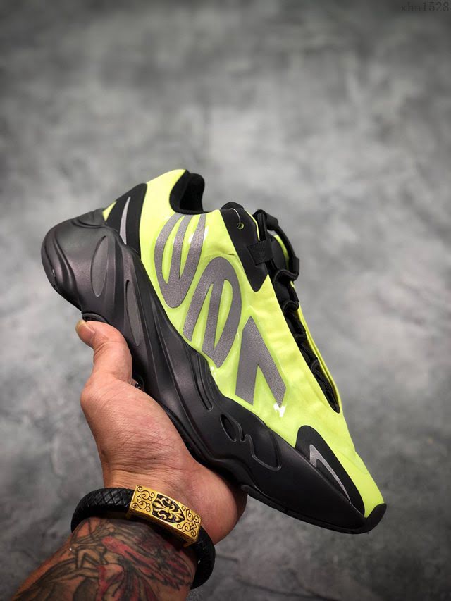 Adidas男女椰子鞋 阿迪達斯Orange椰子700 Adidas Yeezy Boost 700 MNVN  xhn1528