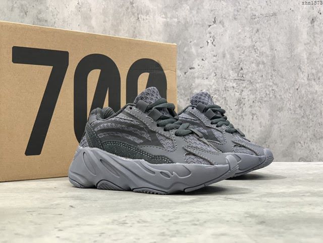 Adidas兒童鞋 阿迪達斯椰子童鞋700 Adidas Yeezy Boost 700  xhn1573