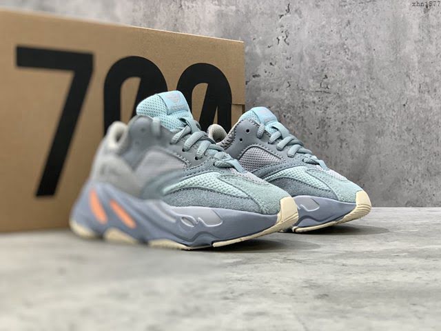 Adidas兒童鞋 阿迪達斯椰子童鞋700 Adidas Yeezy Boost 700  xhn1577